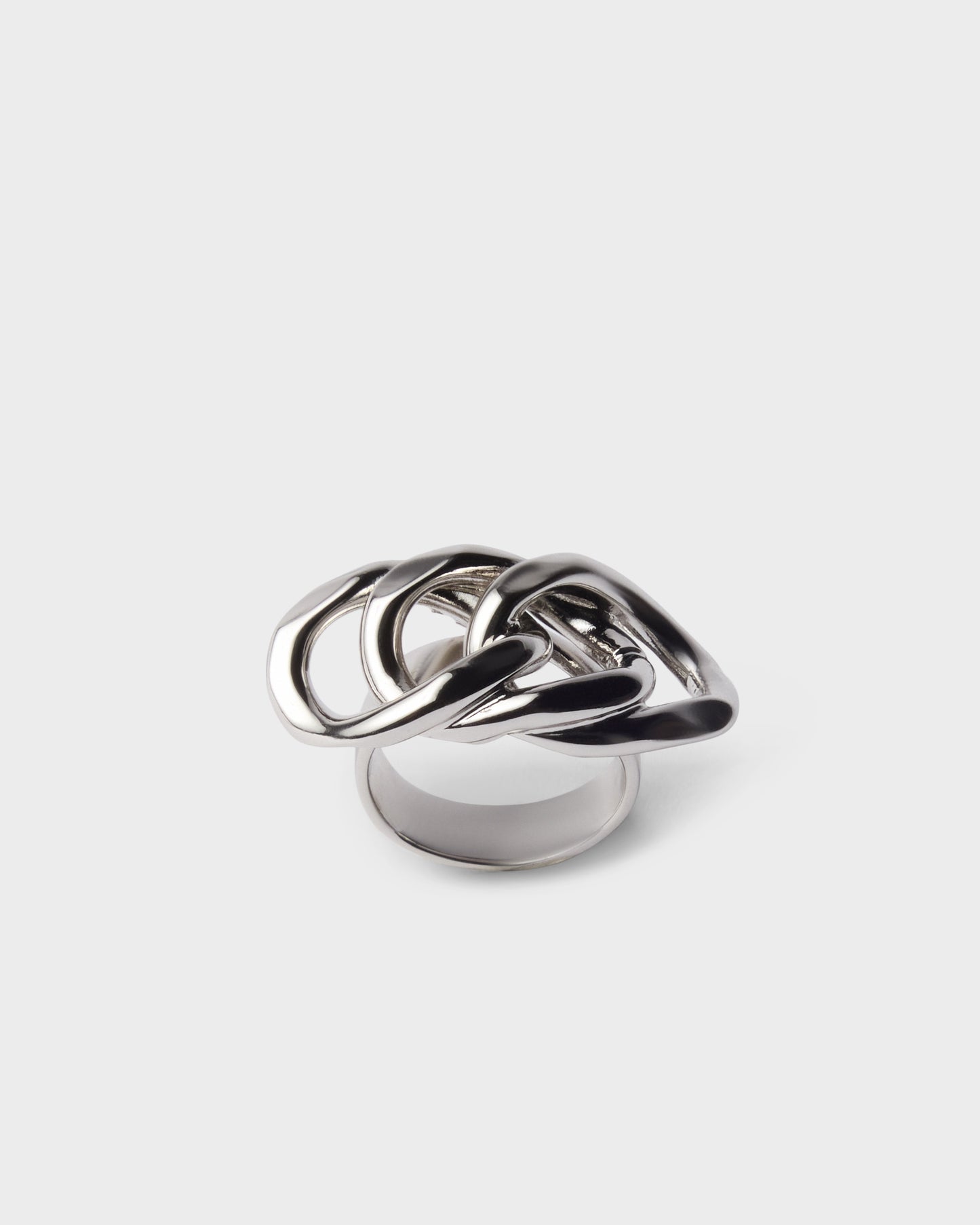 Chain essential ring
